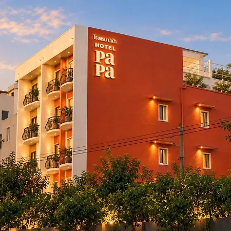 Hotel Papa Bangkok Siriraj