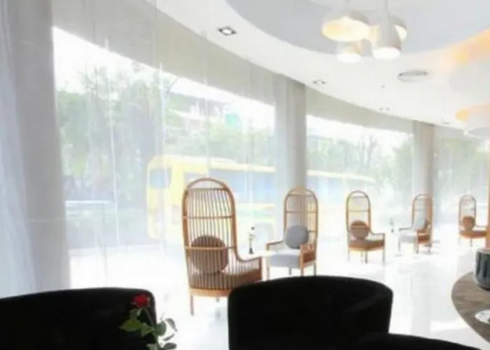 Papa Siriraj 3*