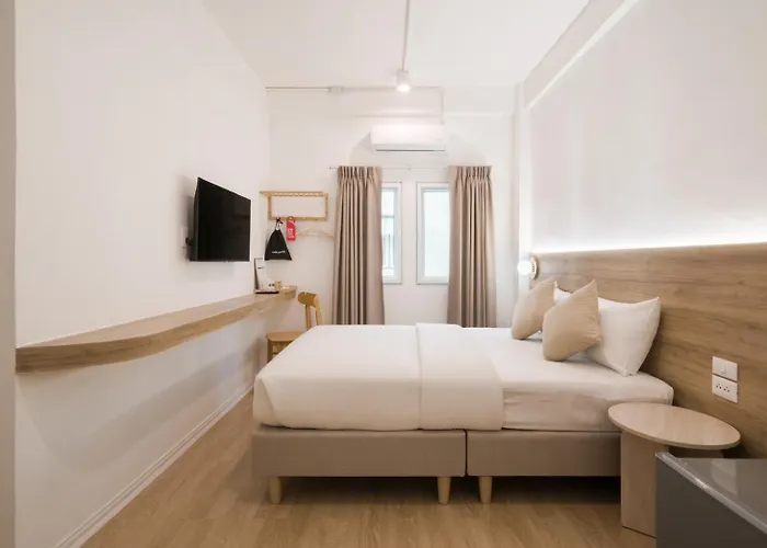 Papa Siriraj Hotel Bangkok